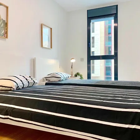 Deluxe Flat W Garage By Wave Сasa de vacaciones